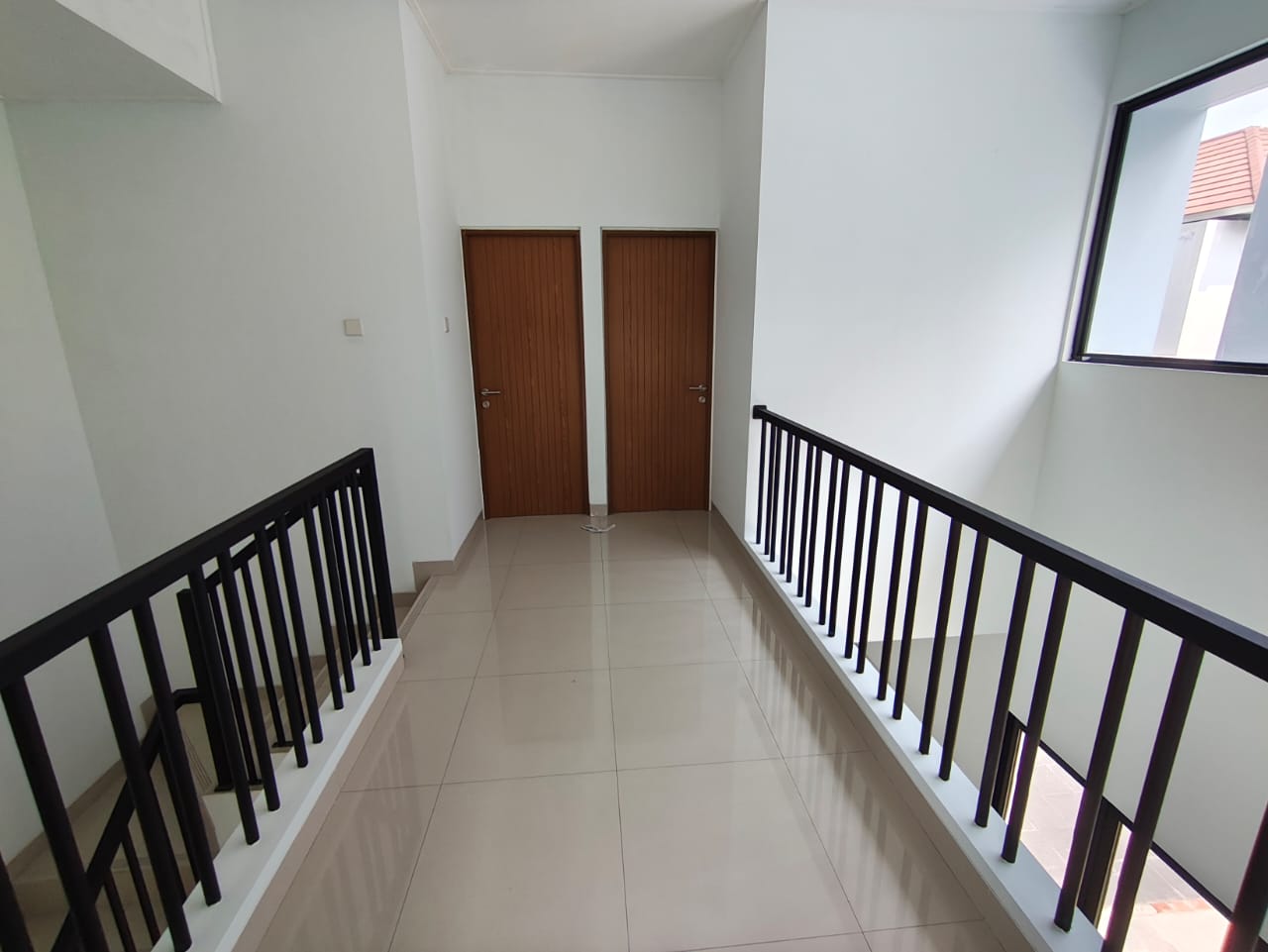 Rumah Disewakan di Summer Bliss Taman Simpruk